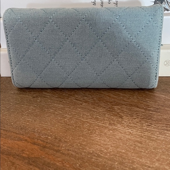 Cartera - Picture 2 of 4